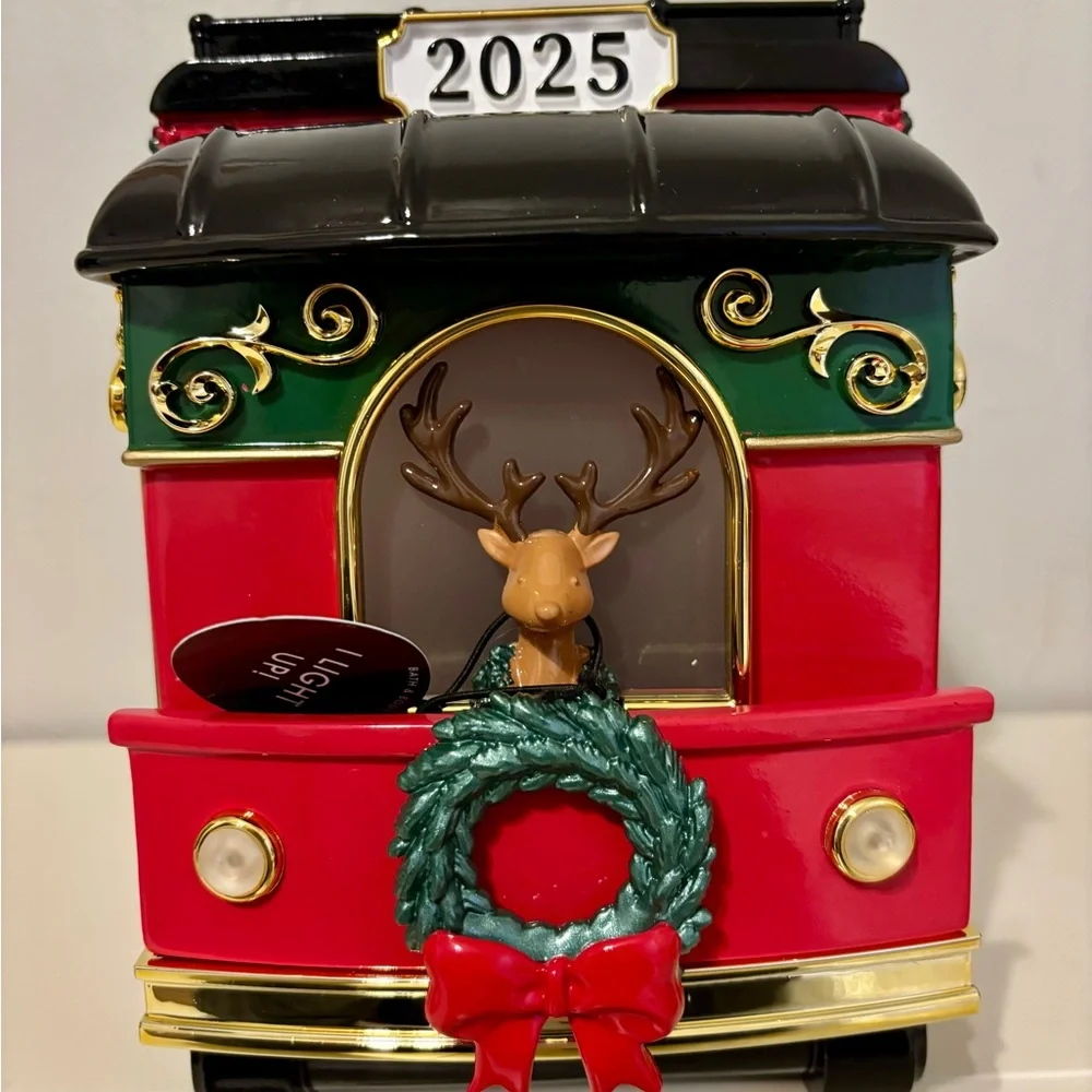 Bath & Body Works Christmas Luminary Train Reindeer Light Up Candle Holder 2025 - Picture 5 of 8